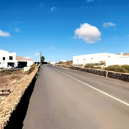 Apartment Alegranza In The Beautiful Village Of Mozaga, Lanzarote